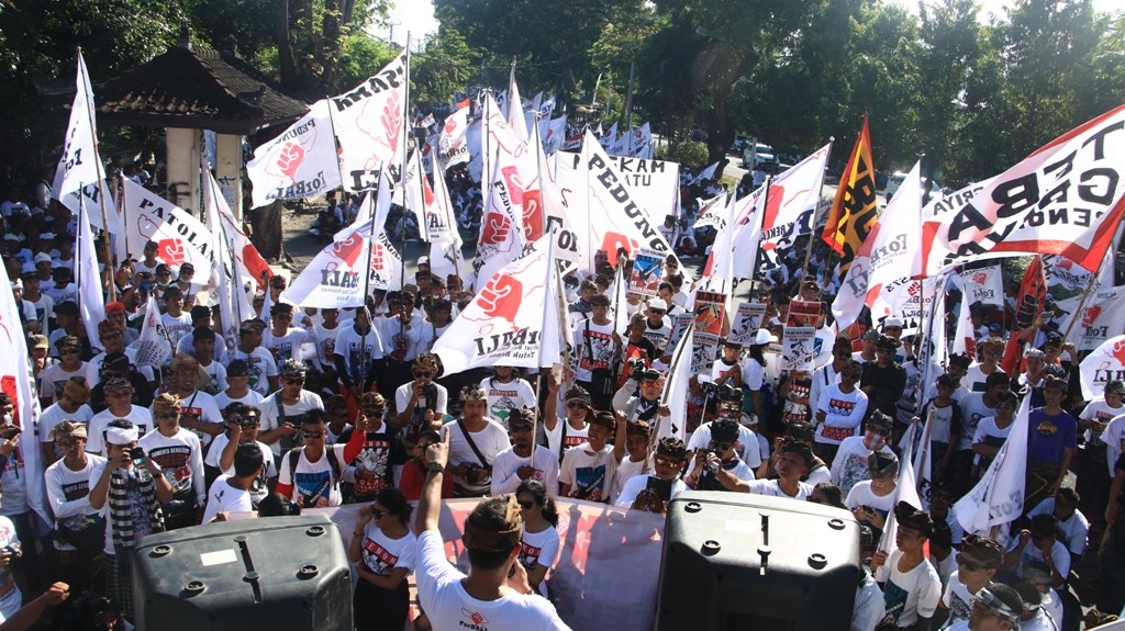 Foto Deklarasi Desa Adat Renon