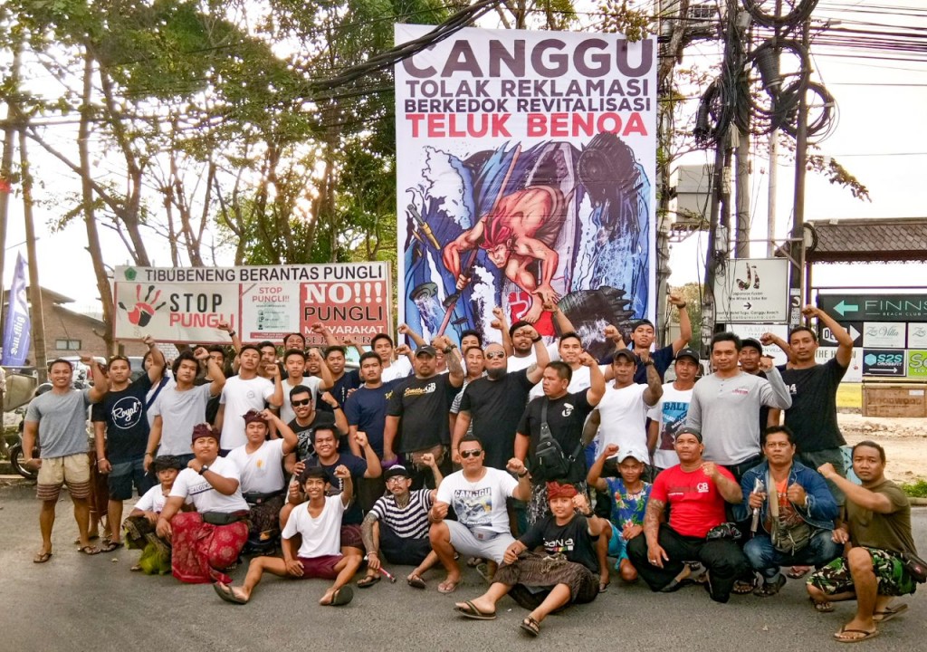Foto Pemasangan Baliho Tolak Reklamasi Teluk Benoa oleh Warga Canggu 21 Februari 2018 (2)